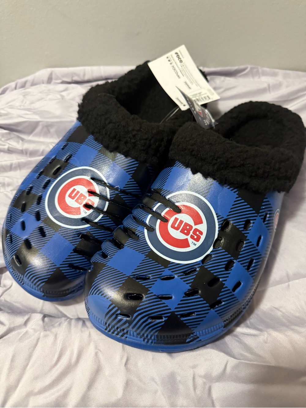 Chicago Cubs Blue Plaid Fleece-Lined Slip-On Clogs